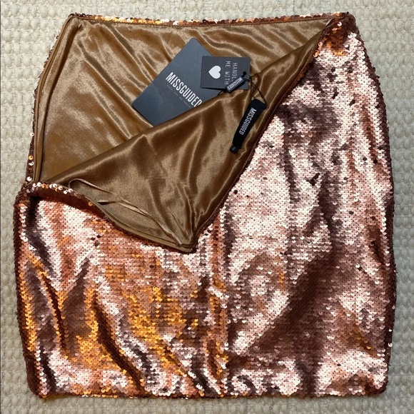 NEW MISSGUIDED Bronze Colored Sequin Mini Skirt 4 - Picture 8 of 8
